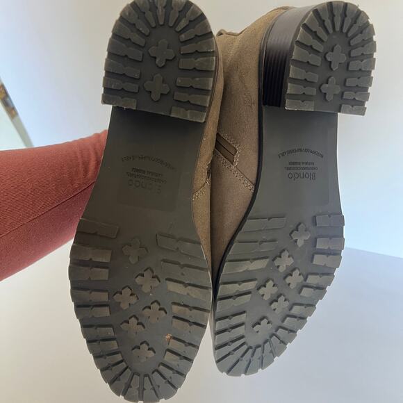 Blondo Samara Tan Taupe Waterproof Suede Ankle Booties Womens 9 - Picture 9 of 13